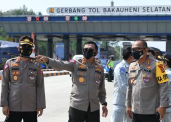 Kakorlantas Polri Cek Lokasi Penyekatan Larangan Mudik di Lampung