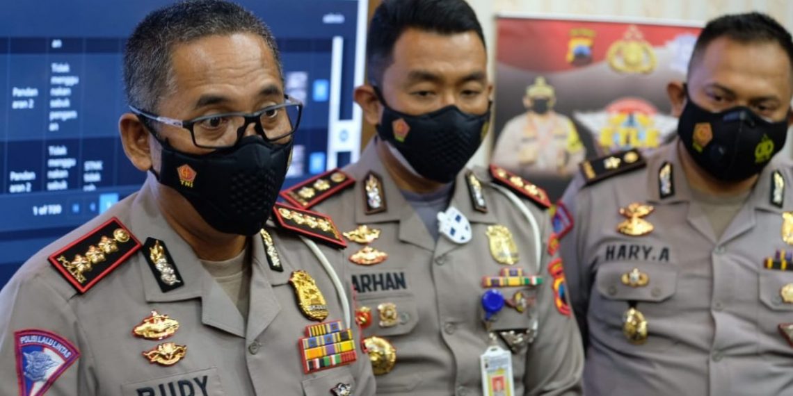 Polda Jateng akan tindak tegas travel gelap yang masih beroperasi saat larangan mudik
