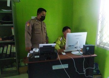 Bhabinkamtibmas Polsek Seruyan Hilir Gencar Laksanakan Sosialisasi Saber Pungli Kepada Warga diWilayahnya