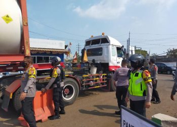 Polda Banten Perketat Akses Wisatawan Masuk Wilayah Anyer
