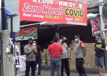 Belasan Warga Positif COVID-19, 1 RT di Gandaria Selatan Di-lockdown