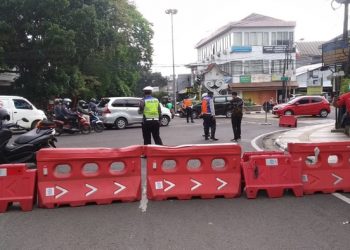 PPKM Darurat Kota Bandung, Polisi Putar Balikan Ratusan Kendaraan