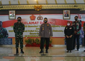 Panglima TNI dan Kapolri tinjau penerapan aplikasi Silacak di Sleman