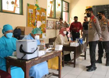 Polres Malang bantu upaya percepatan vaksinasi COVID-19