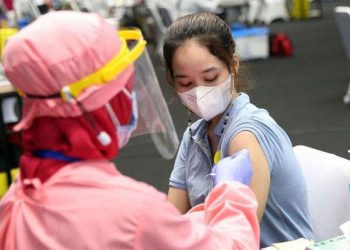 Percepat Vaksinasi, TNI-Polri Gandeng Komunitas dan Swasta di Sulsel