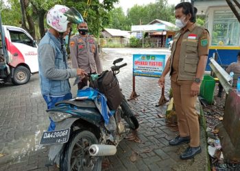 PPKM level 4 polsek batulicin tingkatkan kedisiplinan warganya