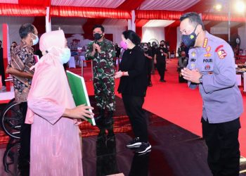 Tinjau Vaksinasi Massal Akabri 96, Kapolri: Terus Bekerja Keras Tanggulangi Covid-19