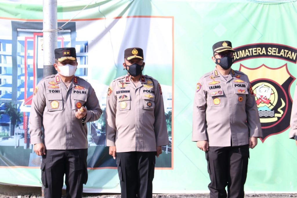 jaga-nama-baik-polri-kapolda-sumsel-tingkatkan-kepercayaan-masyarakat