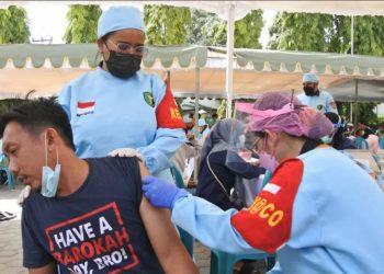 TNI-Polri fokus percepatan vaksinasi lansia di NTT