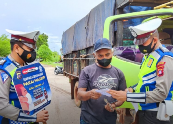 Satlantas Polres Kotim Sosialisasi Tertib Berlalu Lintas kepada Pengendara