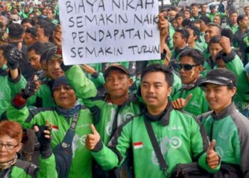 Demo UU Profesi Ojol #LegalkanProfesiOjol