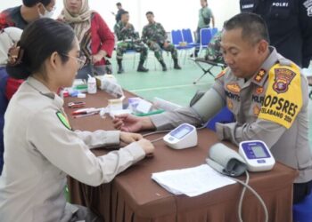 Polri lakukan donor darah rayakan hut humas ke 73