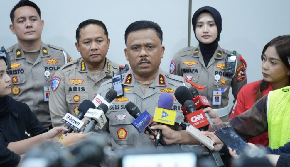 arus balik kendaraan keluar Jakarta libur Natal dan Tahun Baru 2025