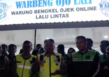 warung bengel ojek online lalu lintas