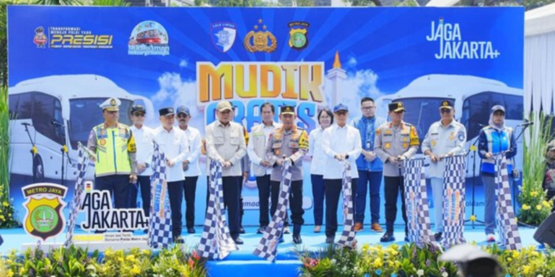 Kakorlantas Dampingi Kapolri Lepas Mudik Gratis, Arus Dipastikan Lancar