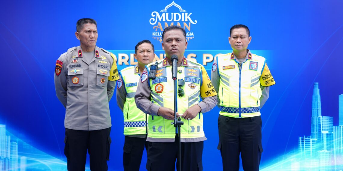 Kakorlantas Irjen Pol. Agus Suryonugroho memastikan arus mudik Lebaran dalam Operasi Ketupat tahun ini berjalan aman
