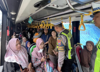 Polantas: Dari Pengatur Lalu Lintas Menjadi Mitra Masyarakat yang Humanis